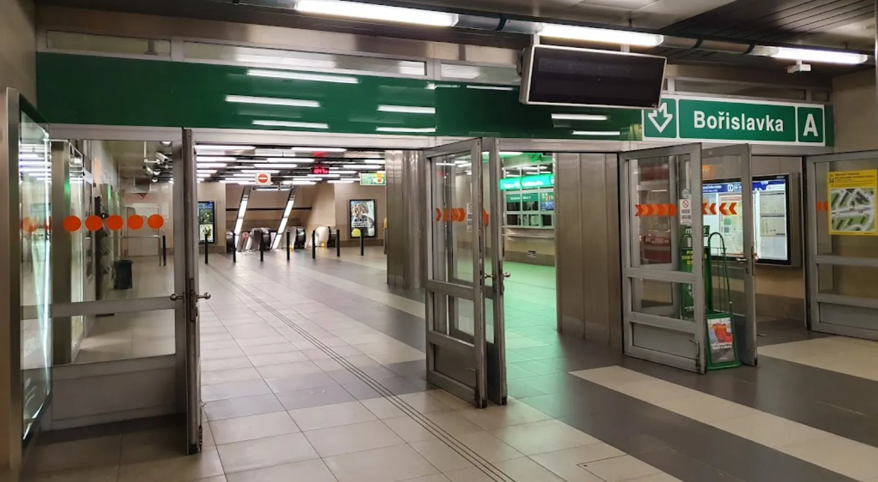 Metro - stanice Bořislavka, Praha (2014)